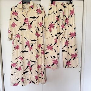 NEW Women’s Cream and Pink Salwar Kameez Set